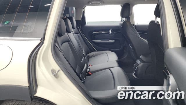 Mini Cooper D 클럽맨 2세대, 2019 12