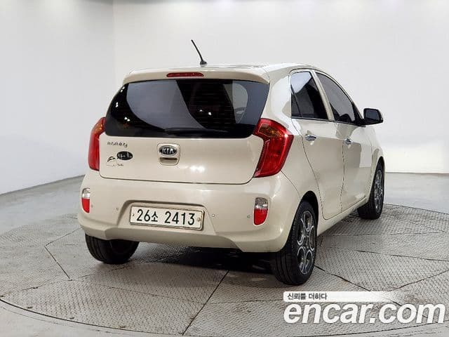 Kia All New Morning Luxury, 2012 4