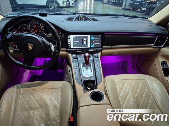 Porsche Panamera 970, 2016 10