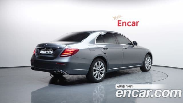 Mercedes-Benz E-класс W213 Exclusive, 2018 2