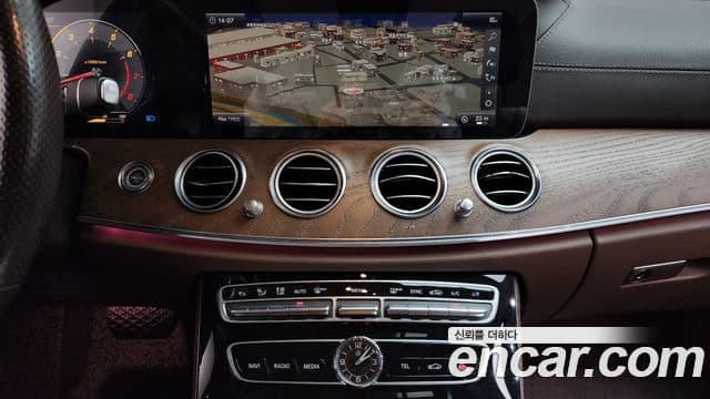 Mercedes-Benz E-класс W213 Exclusive, 2018 14