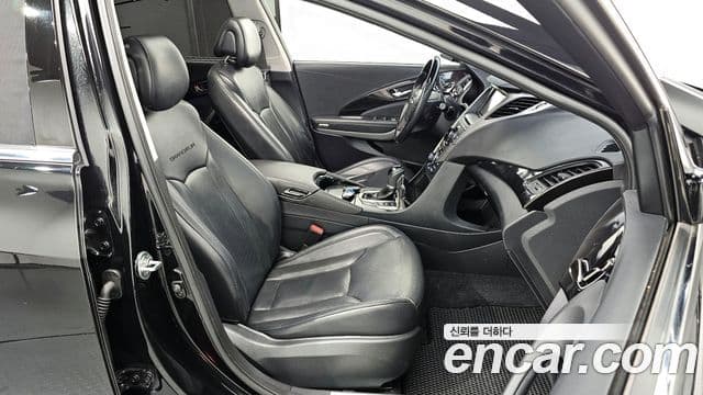 Hyundai Grandeur HG Premium, 2013 10