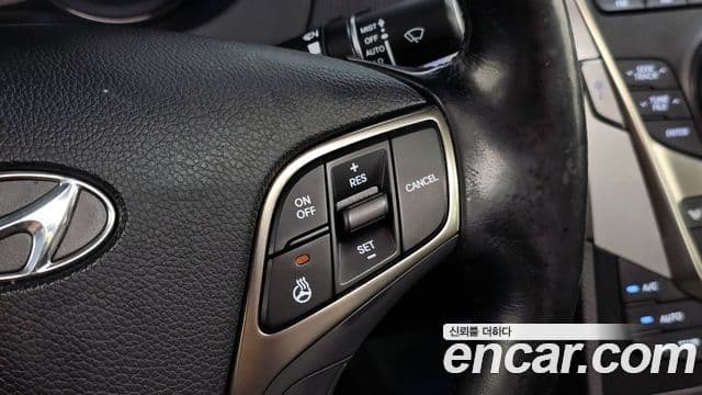 Hyundai Grandeur HG Premium, 2013 14