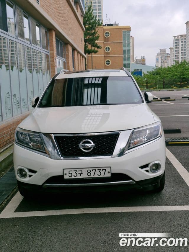 Nissan Pathfinder 4세대, 2014 1