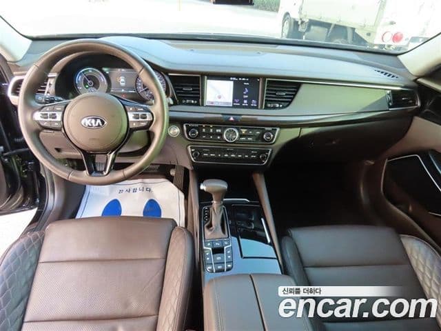 Kia All New K7 гибрид Special, 2019 9