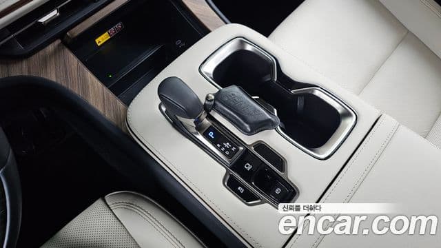 Lexus LM 2세대 Executive, 2025 9
