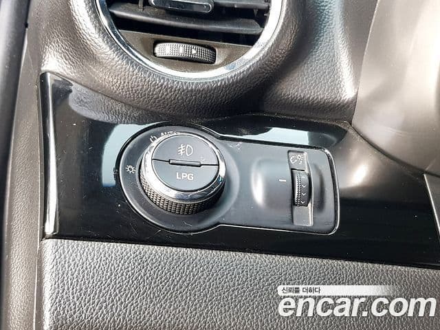 Chevrolet(GM대우) Orlando Premium, 2012 11