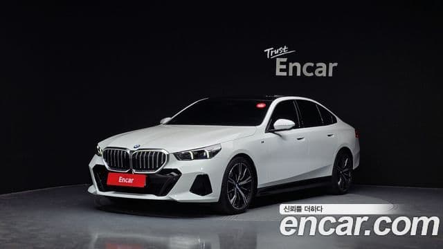 BMW 5시리즈 (G60) 530i xDrive M Sport, 2024 1