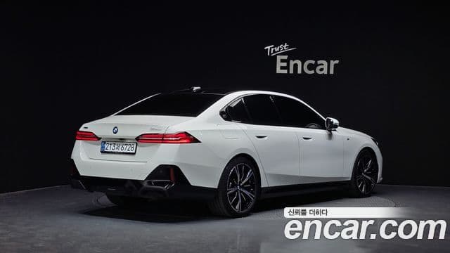 BMW 5시리즈 (G60) 530i xDrive M Sport, 2024 16