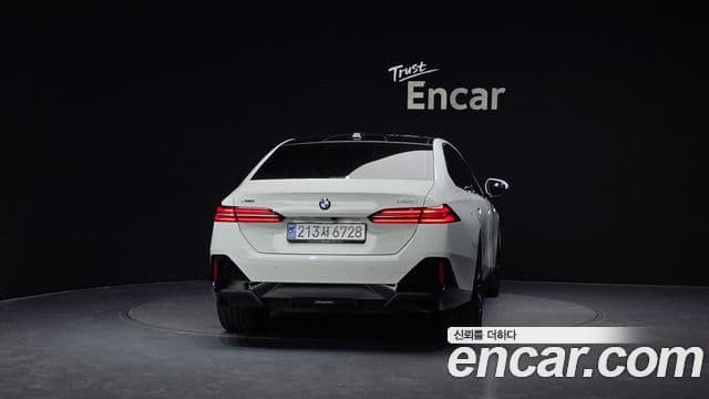 BMW 5시리즈 (G60) 530i xDrive M Sport, 2024 19