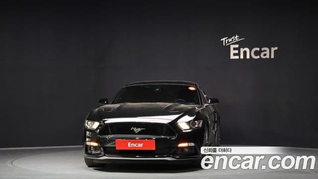 Ford Mustang GT купе, 2017 3