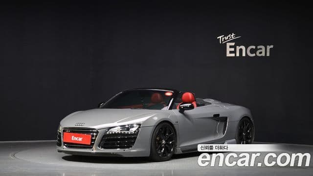 Audi R8 5.2 V10 Spyder, 2011 1