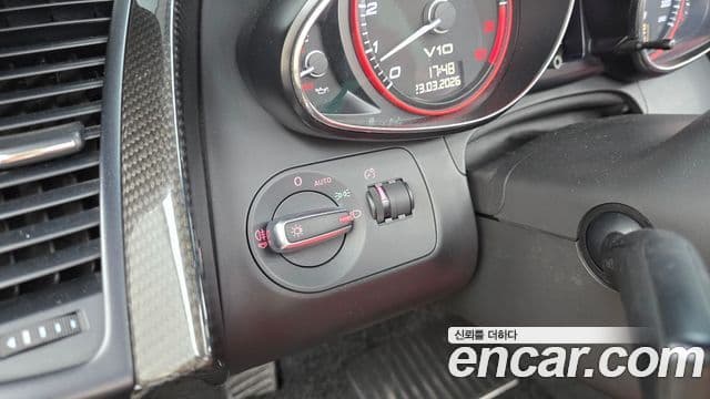 Audi R8 5.2 V10 Spyder, 2011 17