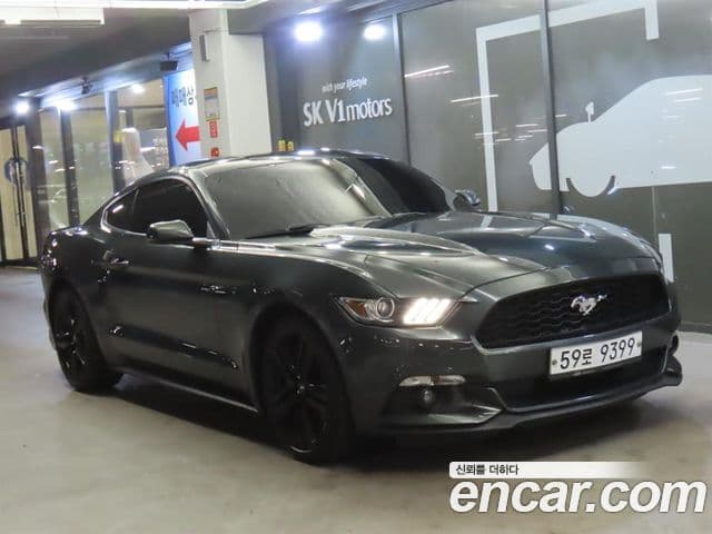 Ford Mustang купе, 2015 1