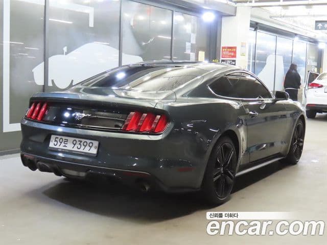 Ford Mustang купе, 2015 2