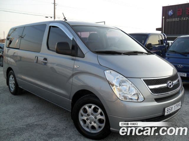 Hyundai Grand Starex CVX Luxury, 2011 1