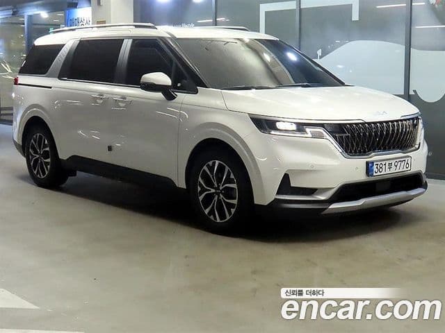Kia Carnival 4세대 Prestige, 2023 1