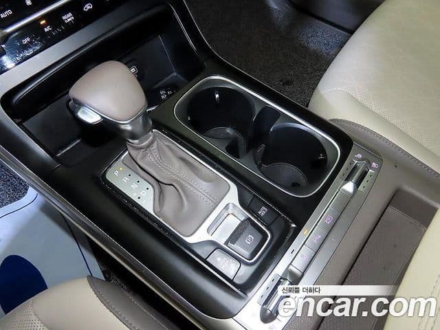 Kia Carnival 4세대 Prestige, 2023 9