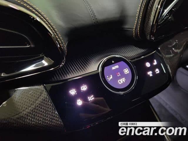 Ferrari Purosangue, 2024 14