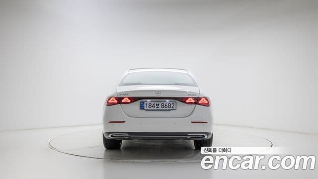 Mercedes-Benz E-класс W214 Exclusive, 2024 4