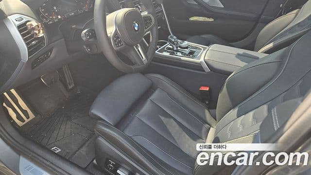 BMW 8시리즈 (G15) M850i xDrive Gran Coupe, 2025 все фото