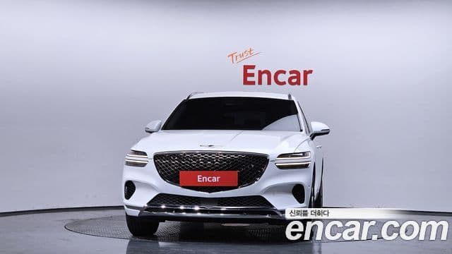 Genesis GV70, 2021 3