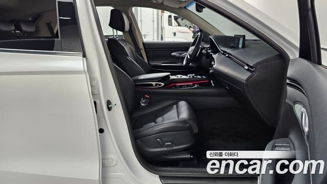 Genesis GV70, 2021 11