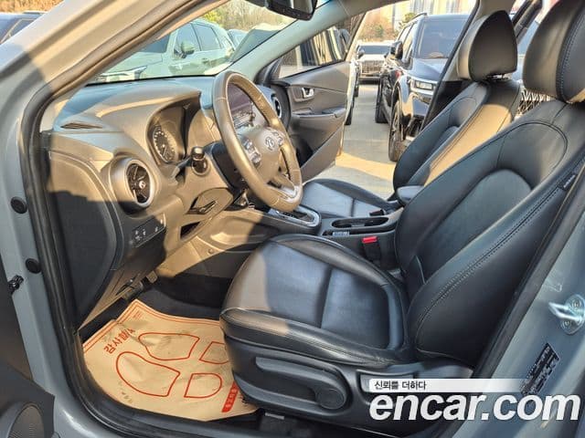 Hyundai The / новый New Kona гибрид Modern, 2022 11