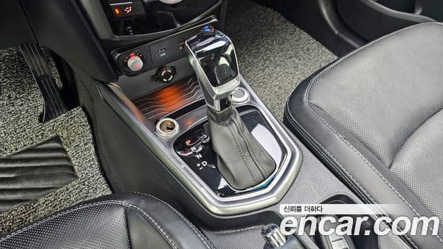 KG모빌리티(SsangYong) Tivoli Armor коробка передач Plus 2WD, 2019 9