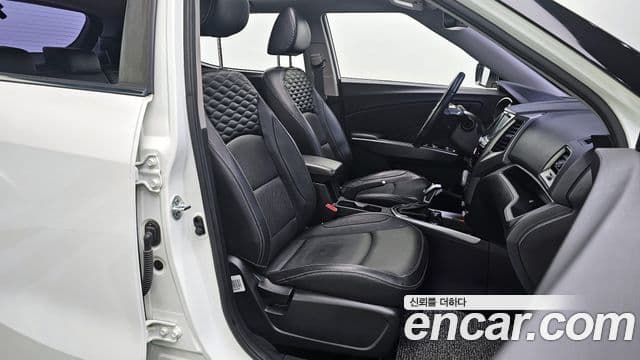 KG모빌리티(SsangYong) Tivoli Armor коробка передач Plus 2WD, 2019 10