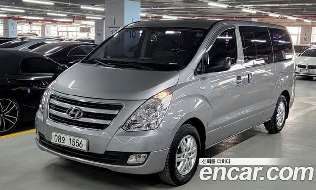 Hyundai Grand Starex Smart, 2017 1