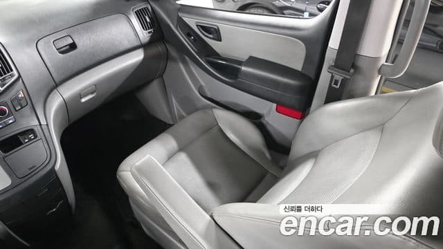 Hyundai Grand Starex Smart, 2017 14