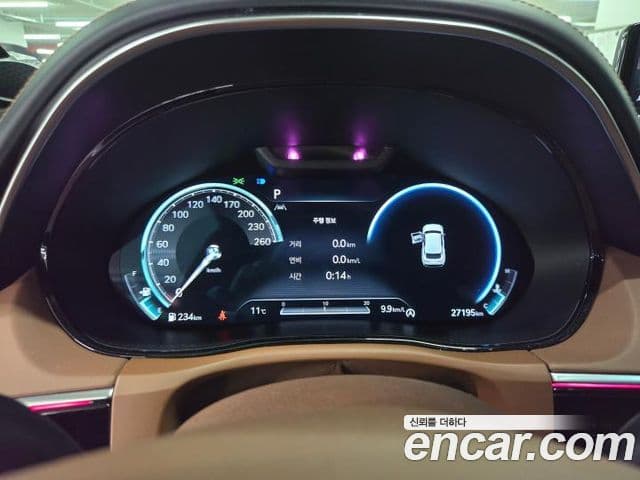 Genesis GV70, 2024 8