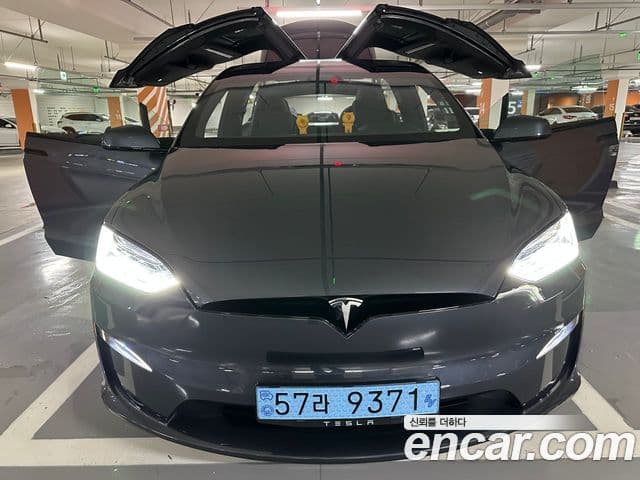 Tesla модель X Plaid, 2023 3