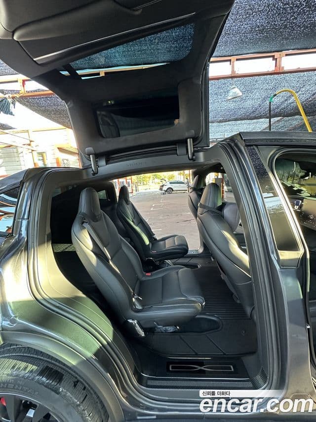 Tesla модель X Plaid, 2023 8