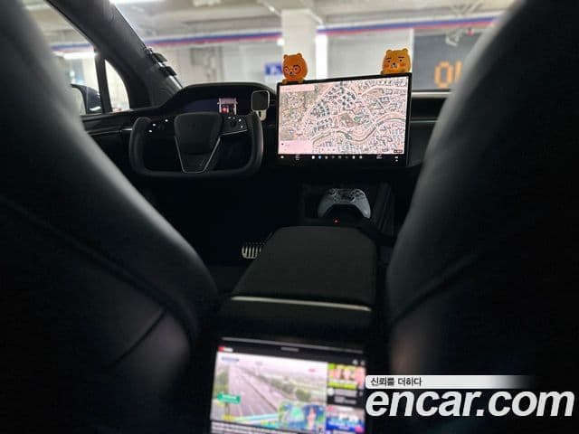 Tesla модель X Plaid, 2023 13