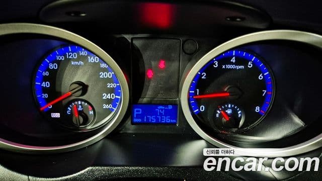 Hyundai Genesis купе 200 турбо R, 2010 9