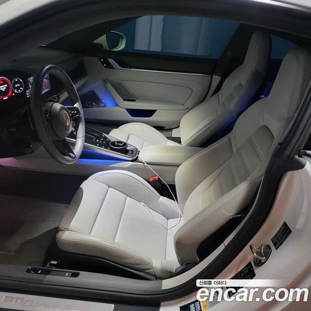 Porsche 911 (992) турбо S, 2021 8