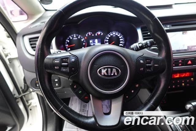 Kia All New Carens Prestige, 2015 14