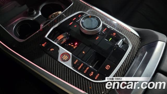 BMW X7 (G07) xDrive 40i M Sport 6인승, 2025 12