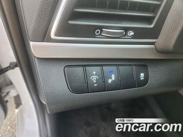 Hyundai Avante AD 1.6 GDI Value Plus, 2018 8