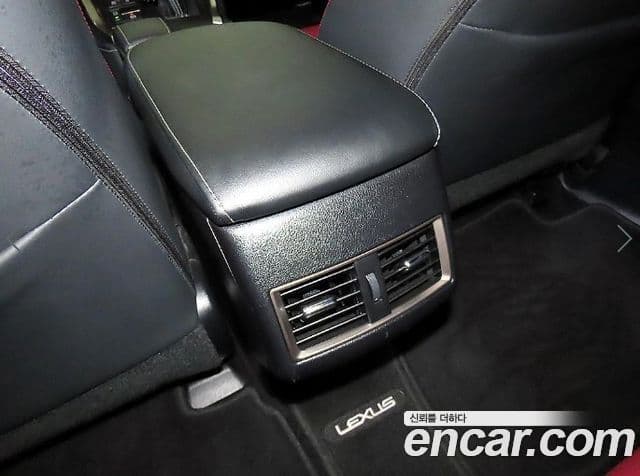 Lexus NX300h Executive, 2019 15