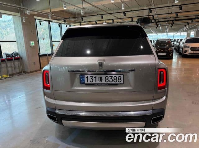 Rolls-Royce Cullinan, 2021 все фото