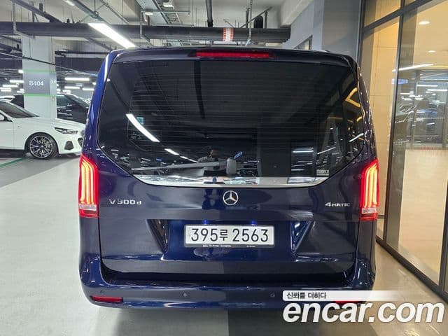 Mercedes-Benz V-класс W447, 2022 все фото