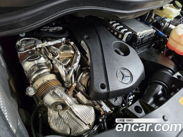 Mercedes-Benz V-класс W447, 2022 19