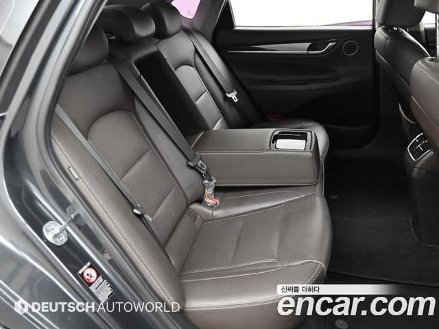 Hyundai Grandeur IG 3.0 LPi Modern (арендный автомобиль), 2017 12