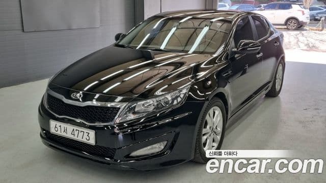Kia K5 Luxury, 2011 1