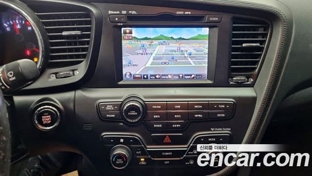 Kia K5 Luxury, 2011 12