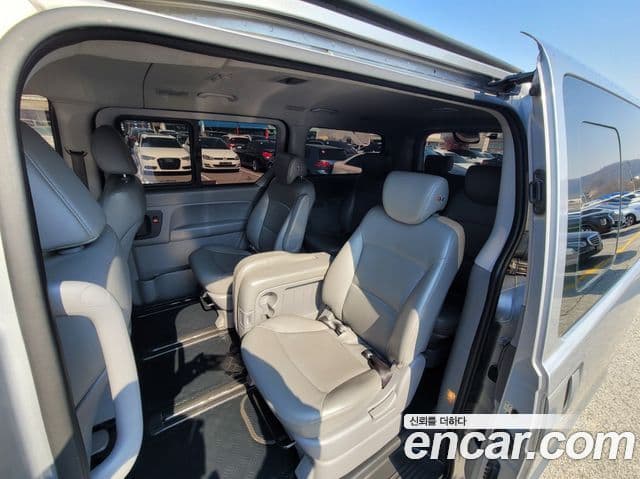 Hyundai Grand Starex Modern, 2017 15