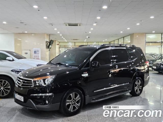 KG모빌리티(SsangYong) Korando 투리스모 4WD 9인승 Adventure 60th Edition, 2015 1